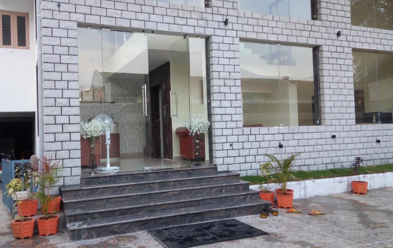 Hotel Meyyappaa Karaikudi Exterior foto